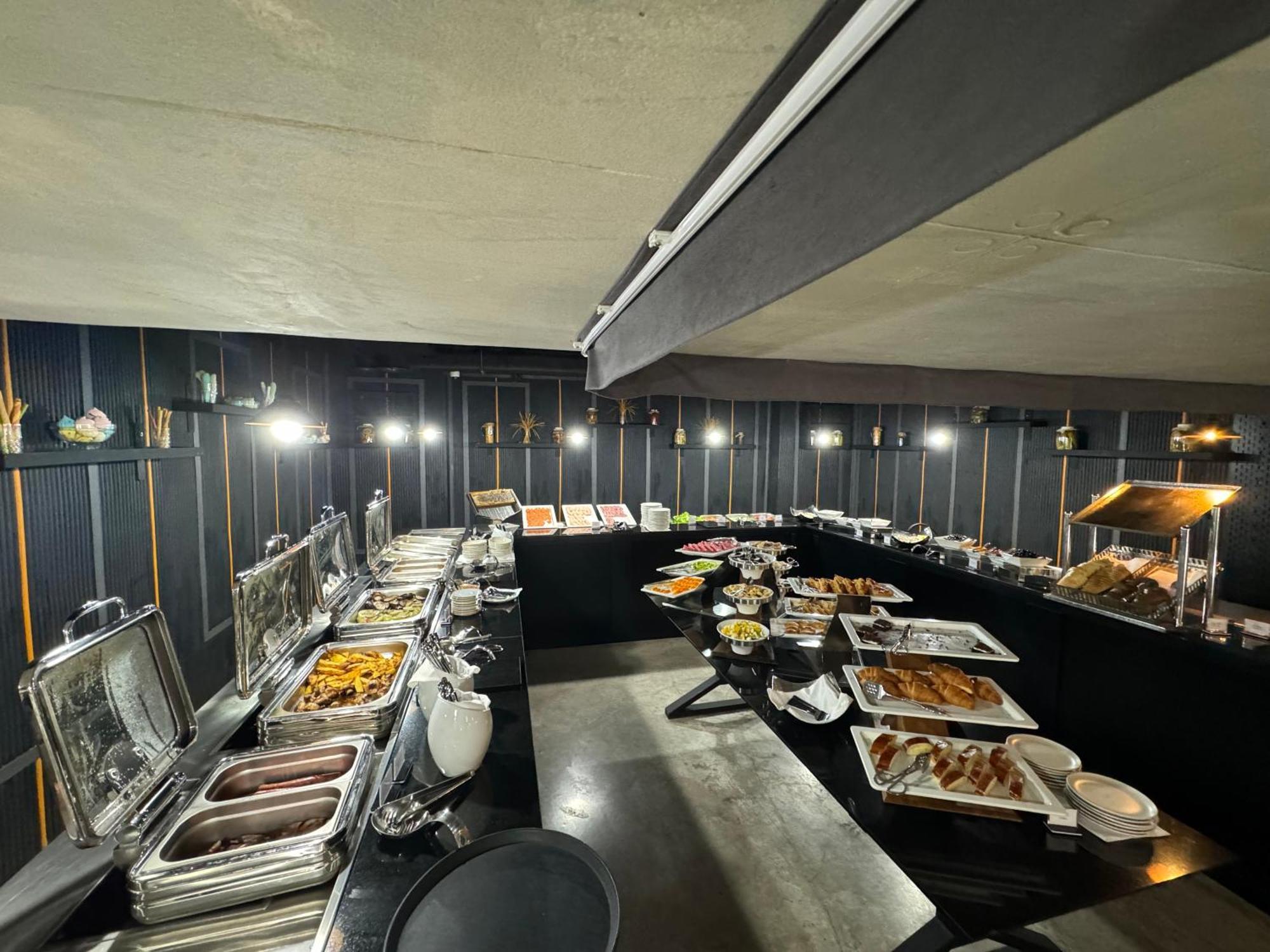 Your Sunshine Apartments 바투미 외부 사진